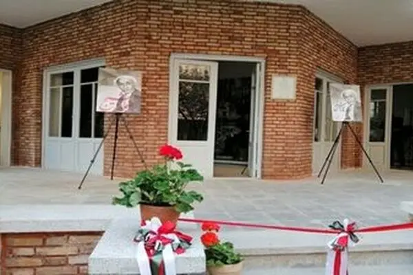 Museum of Modern Iranian Poetry opens