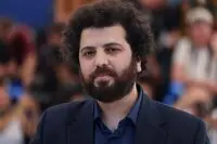کنایه سعید روستایی به عبور قیمت دلار از ۱۴۲ هزار تومان/ عکس