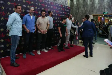اکران مردمی فیلم " تنگه ابوقریب" در پردیس سینمایی مگامال