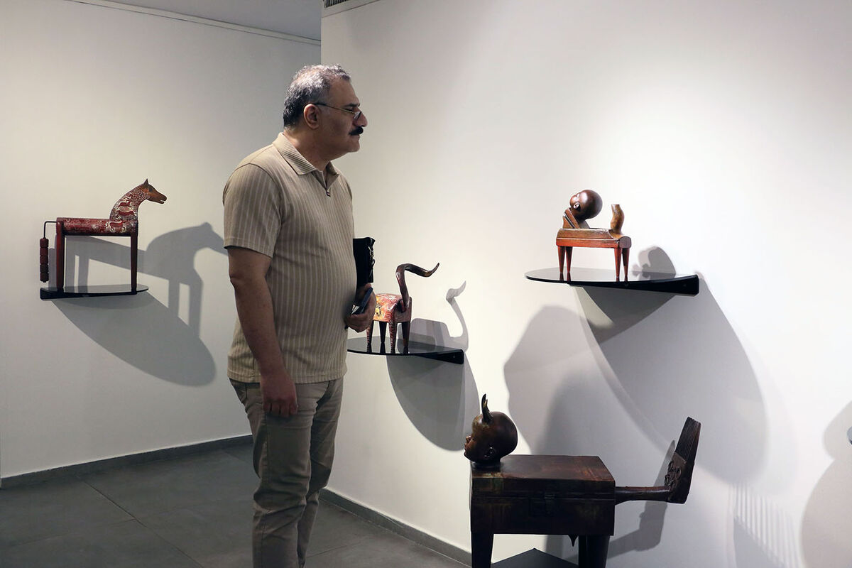 احد قدیری گالری مژده