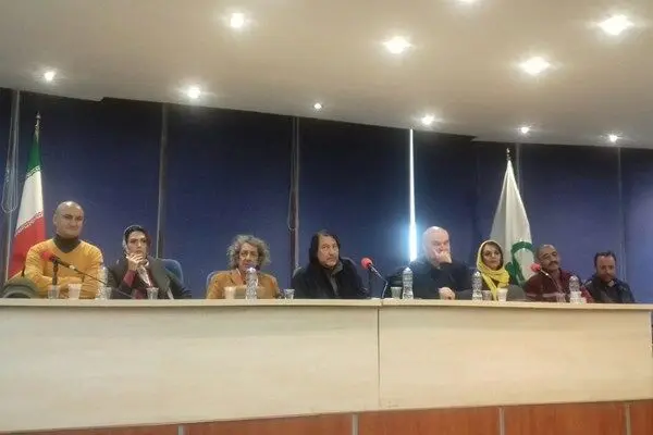 انتقاد تند یک کارگردان از صداوسیما / تلویزیون و رادیو باید محاکمه شوند