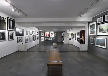 نمایشگاه سالانه عکس گالری مژده