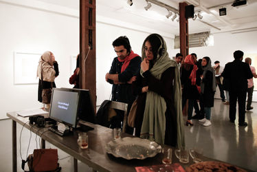 افتتاحیه نمایشگاه نقاشی های علی شایسته در گالری طراحان آزاد