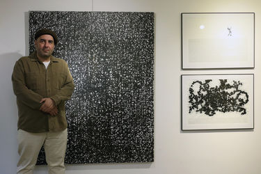 “Crowding” at Mojdeh Art Gallery featuring 15 artists 