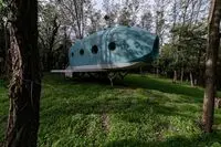 ببینید: معماری زیبای خانه‌ای که با الهام از هواپیما طراحی شد