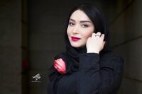 خانم بازیگر: دنبال عشق نیستم، دنبال آقا بالا سرم!