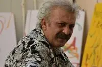 شاعر معروف کتاب‌فروشی را آتش زد/ عکس
