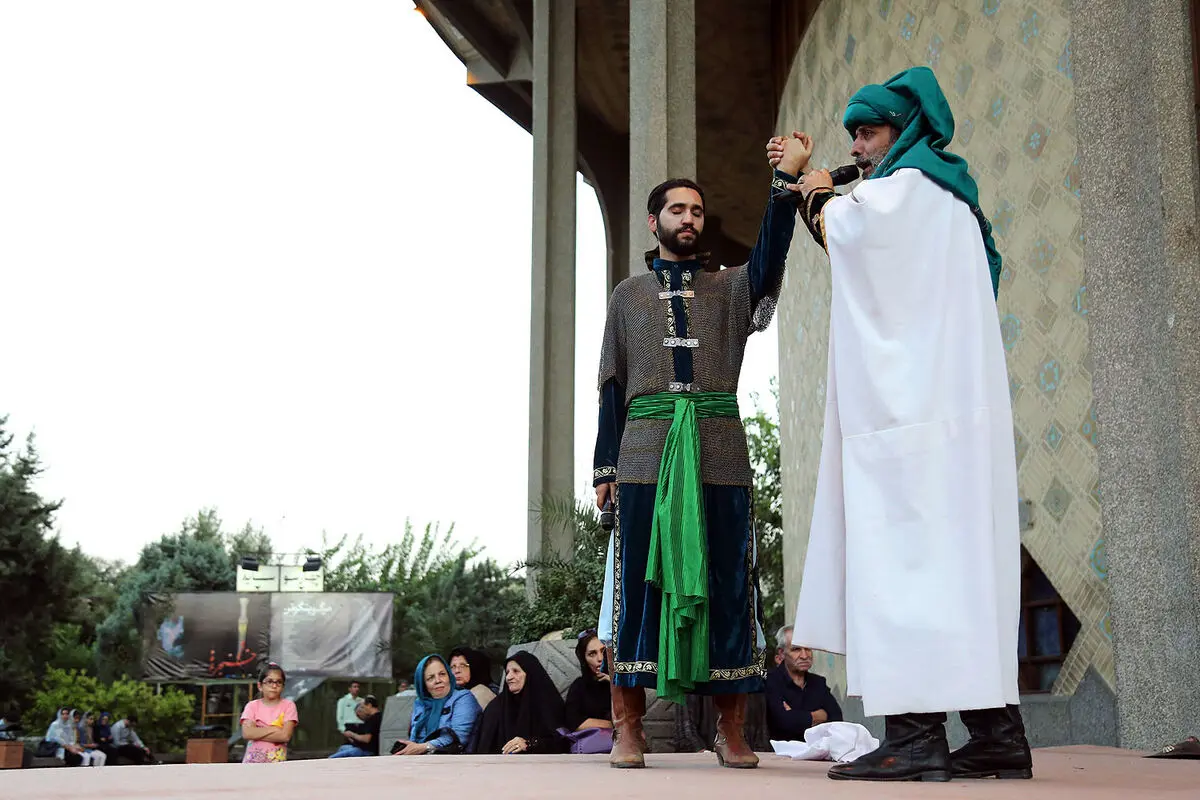 تعزیه خوانی در تئاتر شهر