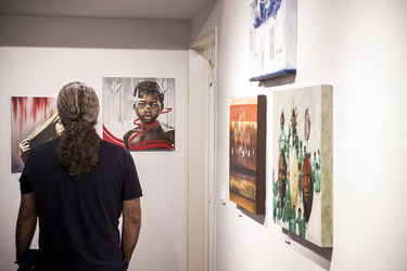 نمایشگاه گروهی "روی دیگر پنجره" در گالری دارگون