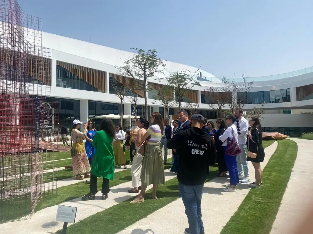 کلکسیون هنری A.R.M رزیدنسی H Residence مجموعه HUNA دبی کالکشن Dubai Collection