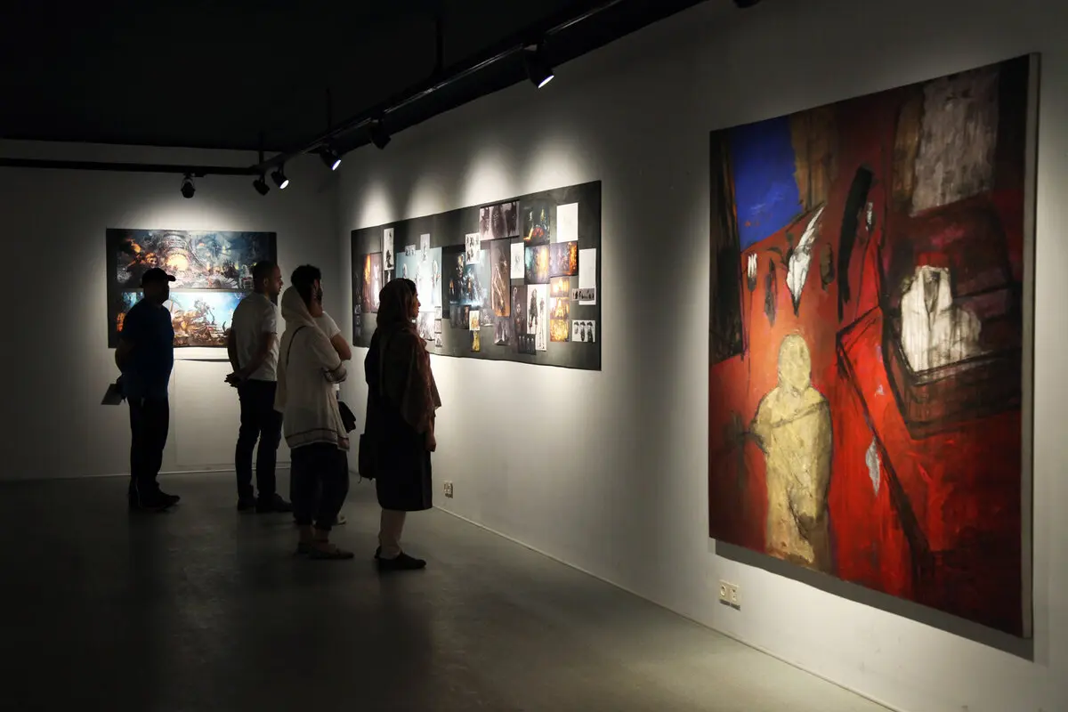 تصاویری از نمایشگاه "پروسه" در گالری آ را ببینید