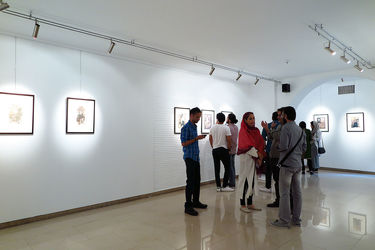 نمایشگاه چاپ دستی های ندا تولایی در گالری آتبین