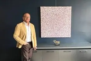 Behdad Najafi and the Waves of Color with Vesta
