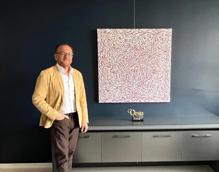 Behdad Najafi and the Waves of Color with Vesta