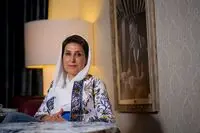 لغو یک تئاتر به دلیل ممنوع الخروجی فاطمه معتمدآریا؟