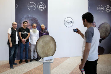 رونمایی از دو ساز کوبه ای "دف" و "دُم دُم" در برج میلاد تهران