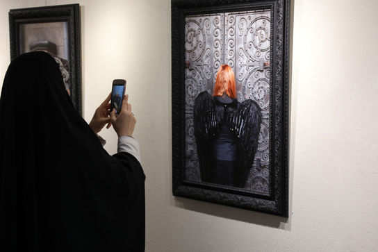 نمایشگاه عکس پدرام لسانی و اسرا مدنی در گالری گلستان