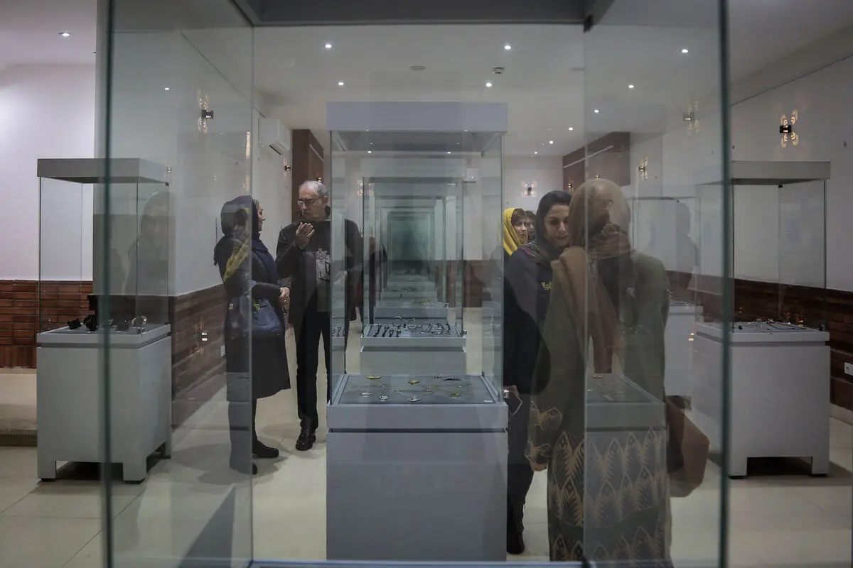نمایشگاه 