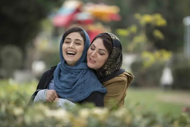 انصراف فیلمی با بازی لاله اسکندری از اکران