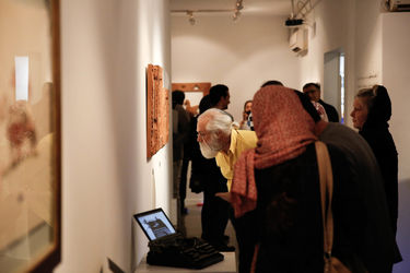 نمایشگاه مجموعه آثار کامبیز درم بخش با عنوان "سورپرایز" در گالری ویستا