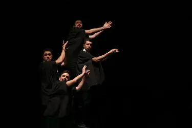 نمایش "مزا مزا" در تماشاخانه ایرانشهر