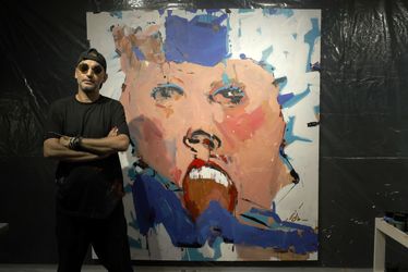Live Painting Performance at Saless Gallery in Tehran with Vesta Color Support