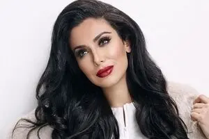 هدی بیوتی، داریوش اقبالی، دی جی کالا