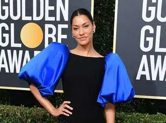 rs_634x1024-200105153833-634-Janina-Gavankar-2020-golden-globes-red-carpet-fashions.ct.010520