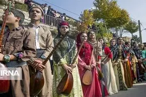 Further step to register Dalahoo in western Iran as world town of tanbur