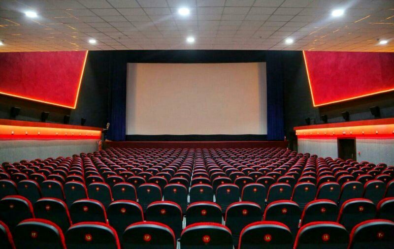 Iran reopens movies theaters in “white areas” after virus shutdown