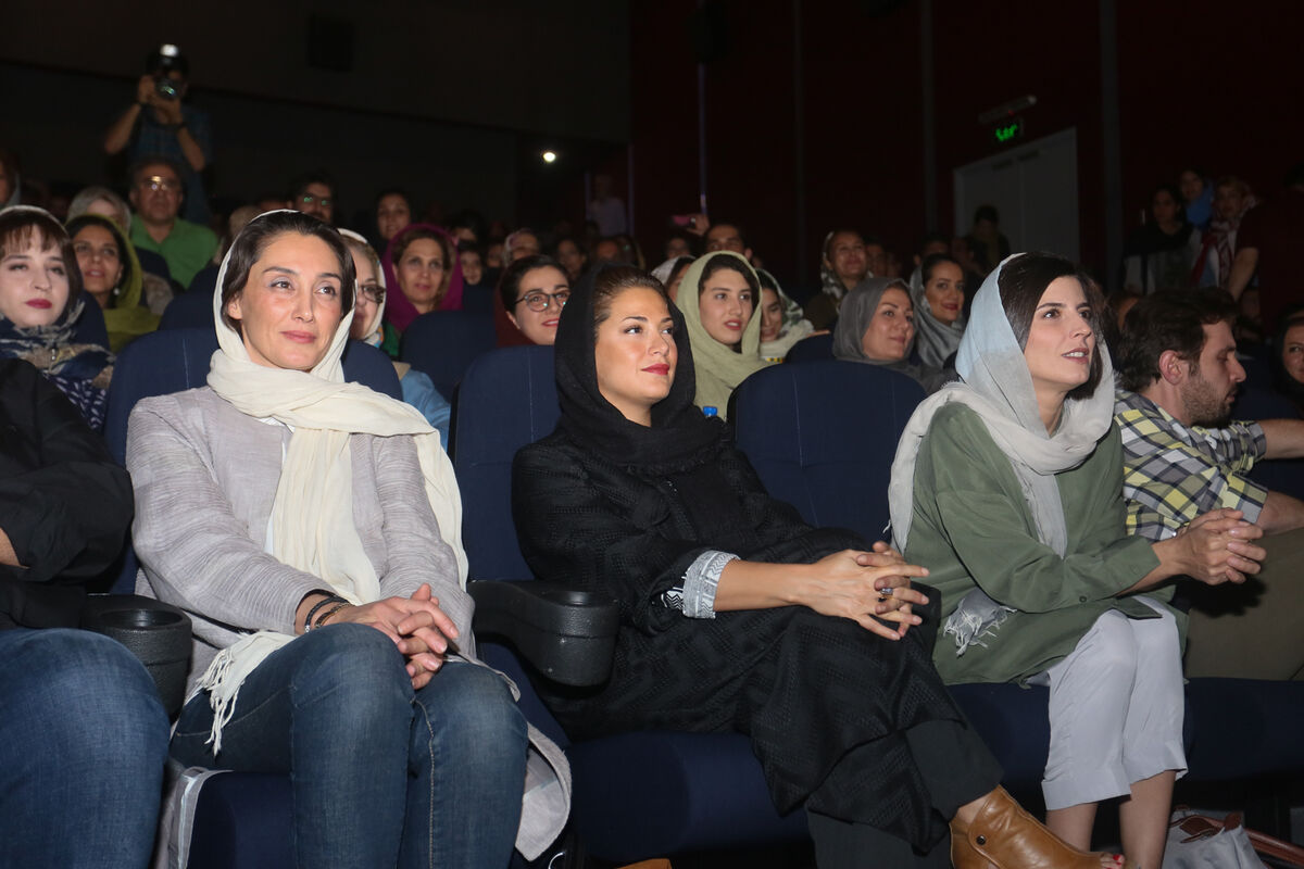 اکران مردمی 