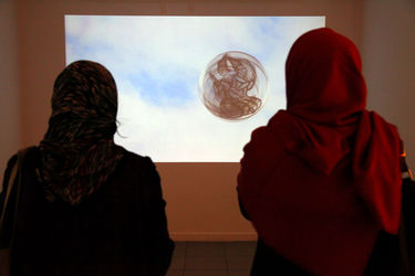 نمایشگاه نقاشی‌ و ویدئوهای ستاره حسینی در گالری ویستا