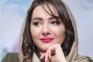 واکنش متفاوت هانیه توسلی به پیامک‌های تبریک نوروز/ عکس