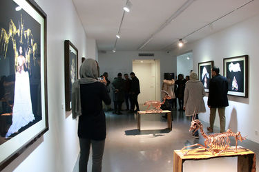 نمایشگاه آثار علیرضا معماریانی با نام "عزای عمومی" در گالری اعتماد