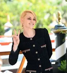 kristen-stewart-venice-2021-2-scaled
