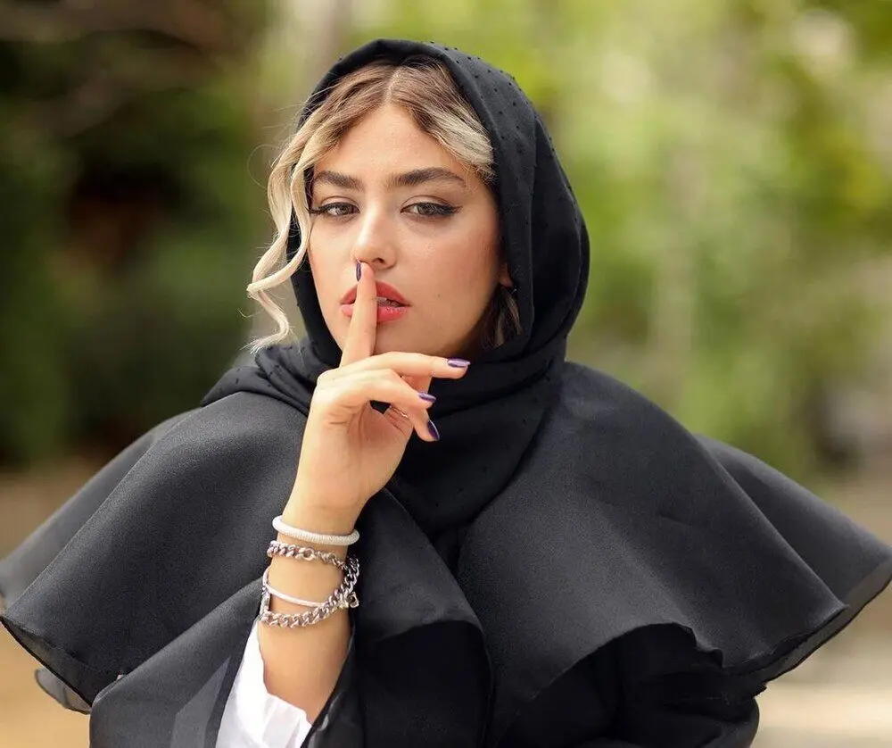 ریحانه پارسا و گشت ارشاد انبار باروت و رفتار عاقلانه ارشاد