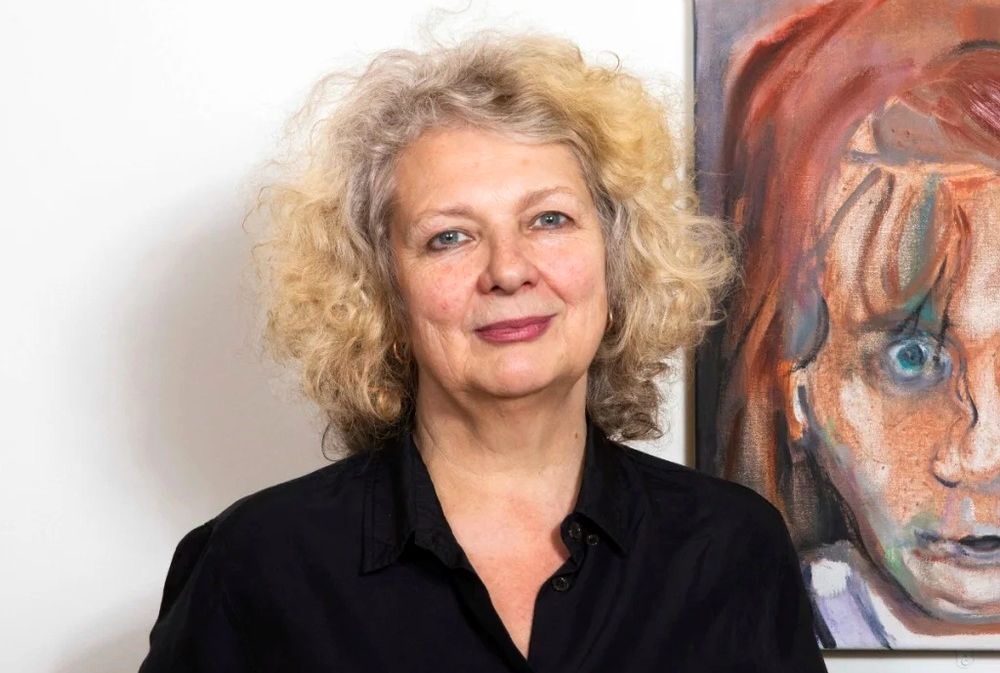 گران‌ترین هنرمند زن زنده جهان کیست؟