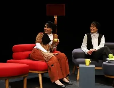 ببینید: ماجرای جالب سه زوج در تئاتر شهر