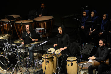 کنسرت ناصر چشم‌آذر به همراه اشکان خطیبی در تالار وحدت