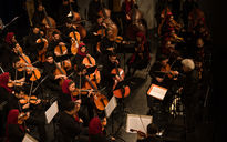 Tehran Symphony Orchestra Performs with Guest Conductor Loris Tjeknavorian