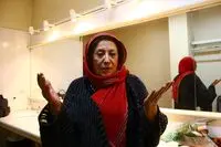 پای کوروش به تئاتر هم کشیده شد/ انتقاد پری صابری از تفکیک جنسیتی در جامعه/ سانسورچی وجود دارد اما می‌توان از آن‌ها رد شد