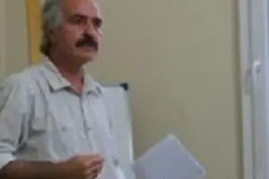 پنج شنبه آرشیو ۱۰۰ ساله تئاتر ایران رفت زیر آب/سیلاب  منزل مسکونی جمشید ملک پور را استخر کرد تئاتر ایران بدون شناسنامه شد!/ موزه تئاتر ایران کجاست؟