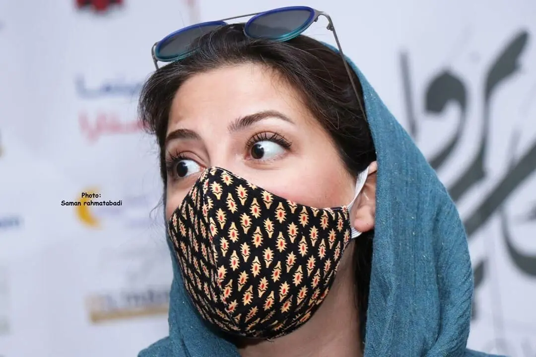 طناز طباطبایی
