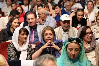 افتتاح نمایشگاه پرویز تناولی و شیرهای ایرانی