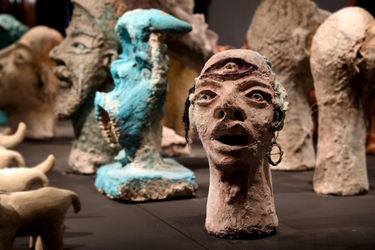 نمایشگاه گروهی "در ستایش خاک" در گالری طراحان آزاد