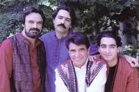 ویدئو: چرا همکاری دوباره شجریان، علیزاده، کلهر و همایون شکل نگرفت؟/ روایت حسین علیزاده از پیشنهاد جذاب استاد شجریان