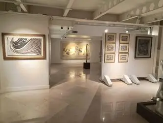 Raha Gallery Collection 