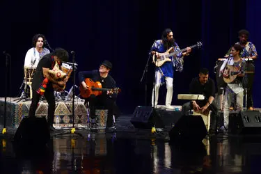 کنسرت‌های "شب‌های گروه بی" در تالار وحدت 2