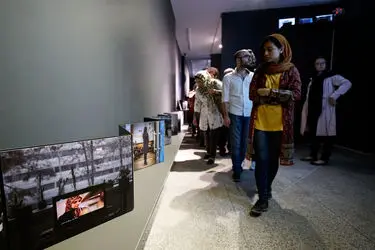 نمایش عکس های نیوشا توکلیان در گالری آب انبار