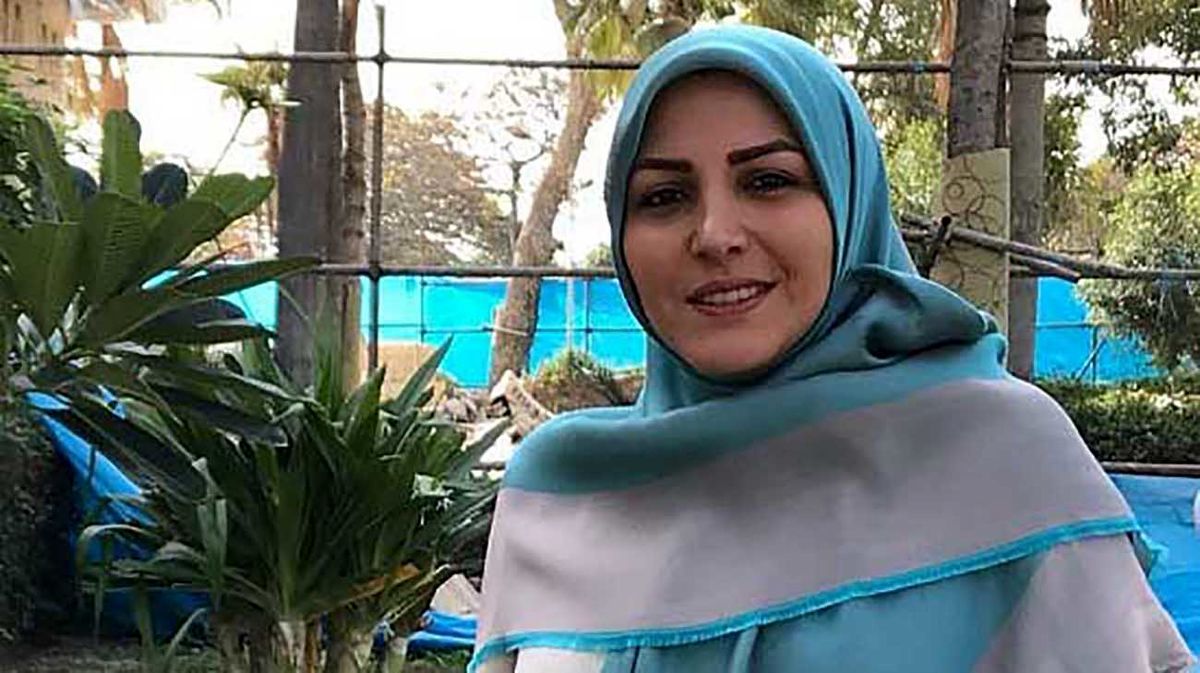 المیرا شریفی مقدم در صف اهدای خون به آسیبدیدگان انفجار
بندرعباس/ عکس